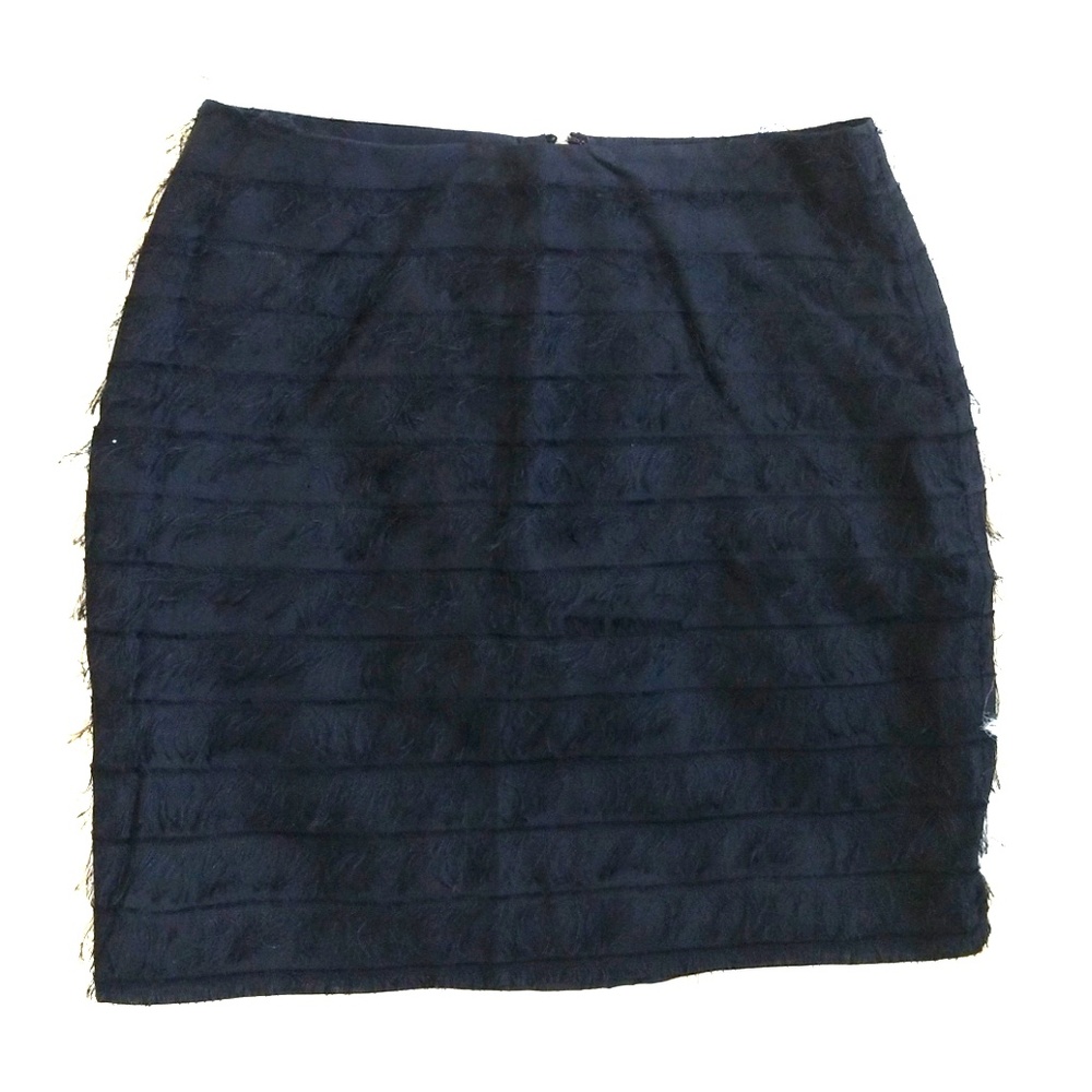Kenneth Cole eyelash fringe skirt size 2